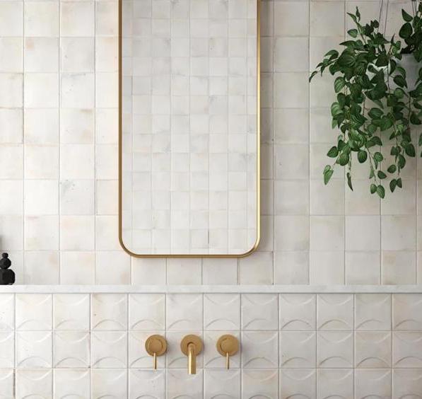 Kupi Hanoi White 10x10 / Cena v trgovini Vsebo