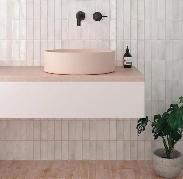 Kupi Coco White Gloss 5x15 / Cena v trgovini Vsebo