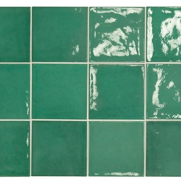 Kupi Village Esmerald Green Gloss 13,2x13,2 / Cena v trgovini Vsebo